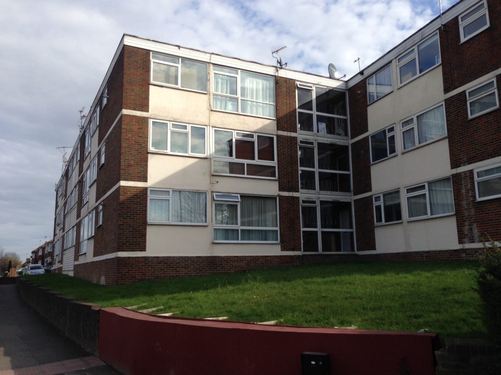 Get Experts Advice- When You Buying Property In London?