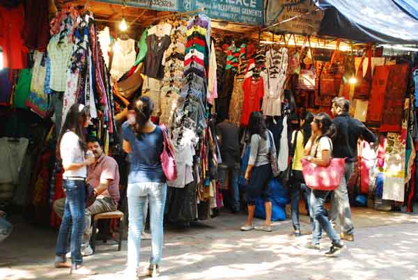 Janpath - The Street Shopping Delight You Should Definitely Try